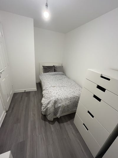 House Share in a Newly Built Property, Bills Inc Main Photo