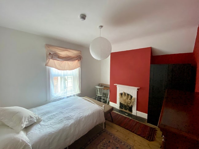 Double Room in House Share Main Photo