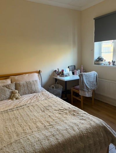 Double bedroom for rent Main Photo