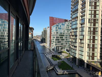 Two bed two bath facing Paddington Basin Main Photo