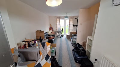 2-Bed House for rent  Main Photo