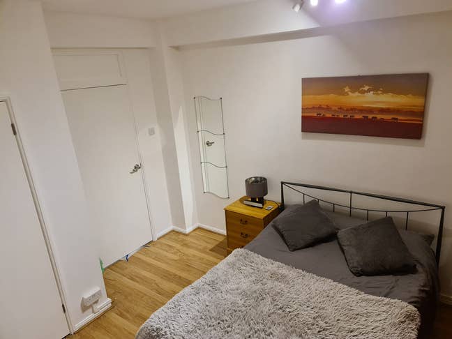 Double Rooms Available in Brixton  Modern Apartmet Main Photo