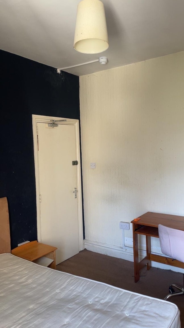 Double room available Main Photo