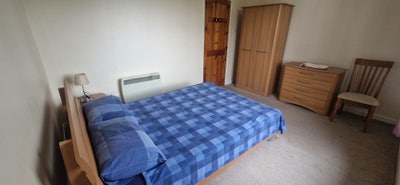Spacious and bright double room Main Photo