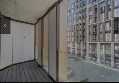 Brand New Modern Room  Main Photo