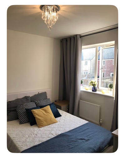 Small double bedroom in witney Main Photo