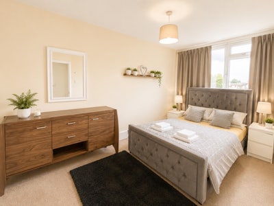 Big Room  in Paddington  Main Photo