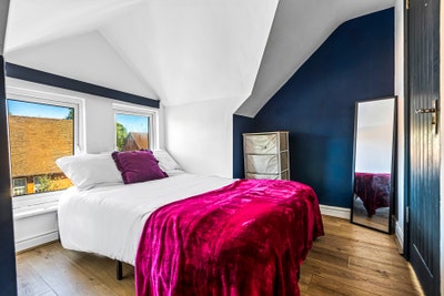 Aldershot Stylish En-Suite Rooms Now Available! ⭐  Main Photo