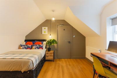 Fully Furnished Studio Near Teesside University  Main Photo