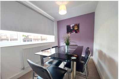 Comfy Ensuite Room in Leaf Avenue PE7 Main Photo