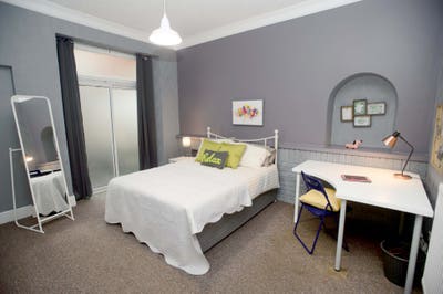 Double Room Near Train Station Main Photo
