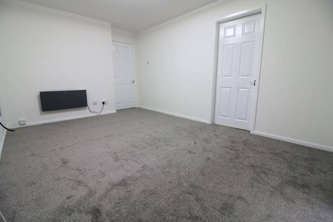 1 bed ground floor garden maisonette Main Photo