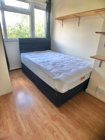 Double room available  Main Photo