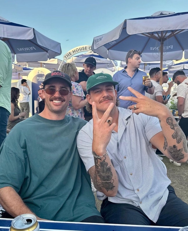 2x Aussies looking for 2x rooms - SW London Main Photo