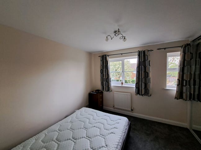 Double room close to station  Main Photo