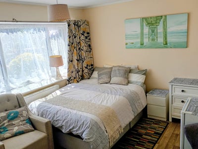 En-suite Room - Accredited/ Licenced -  All bills Main Photo