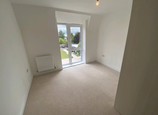Modern Furnished Double Room in Bath Main Photo