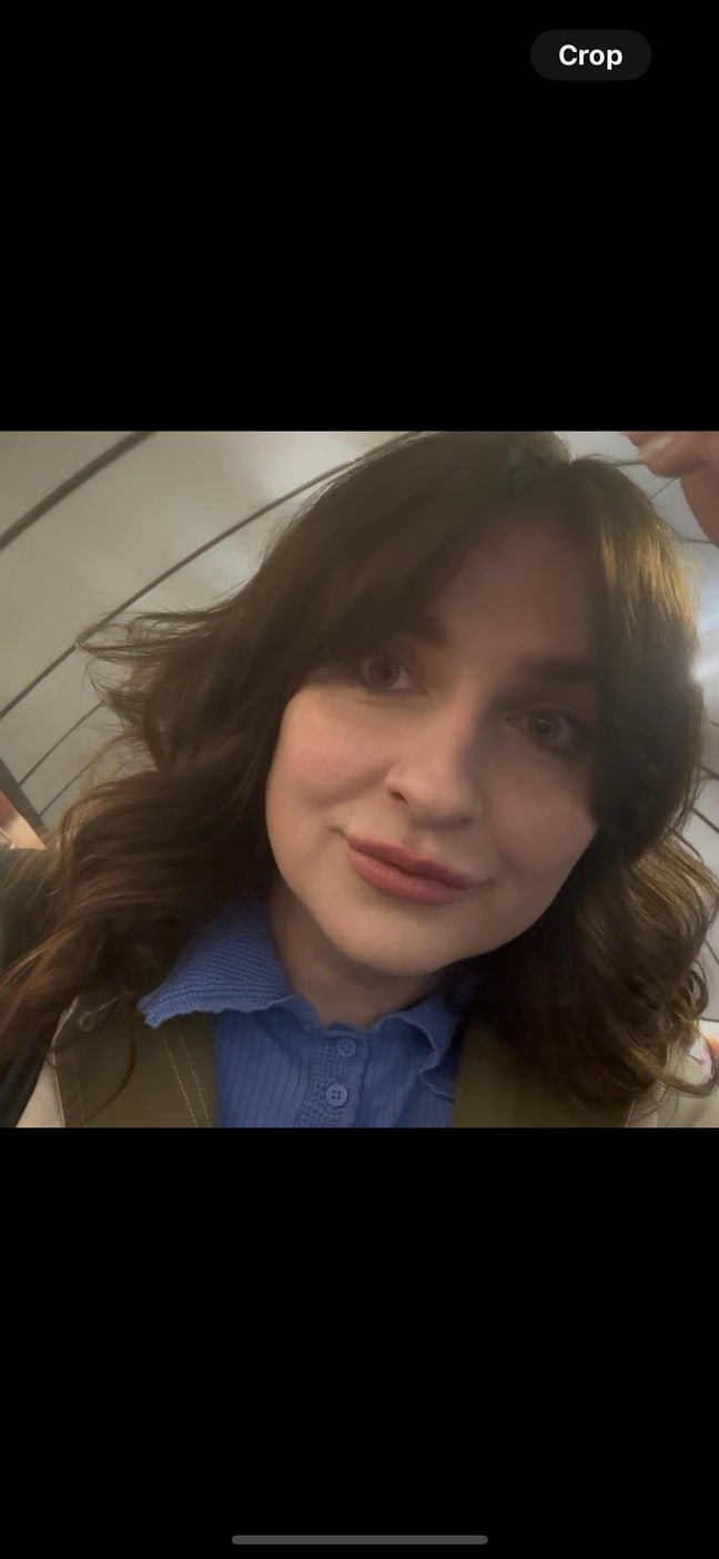 Friendly professional seeks room from June  Main Photo