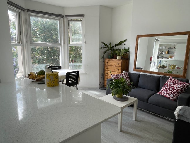 2 double bedrooms near Hampstead Heath  Main Photo
