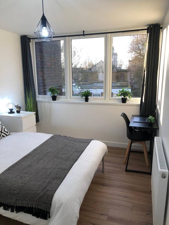 Modern Room Available in E2 9PB – All Bills Inc.  Main Photo