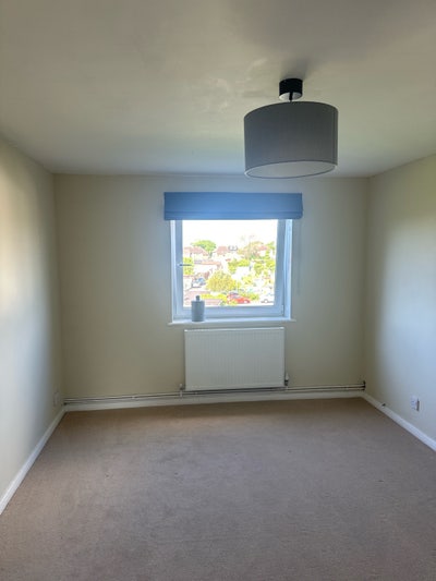 Large double room Main Photo