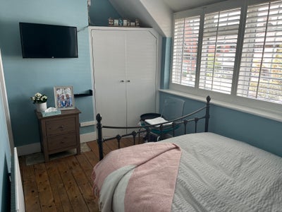 Double Furnished Room Main Photo