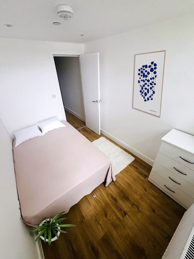 Bright Double Room |Notting Hill |1st July Move-in Main Photo