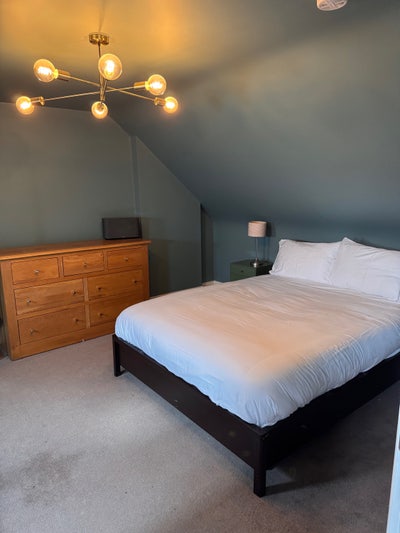 Large Double Rooms  in centre of Beeston  Main Photo