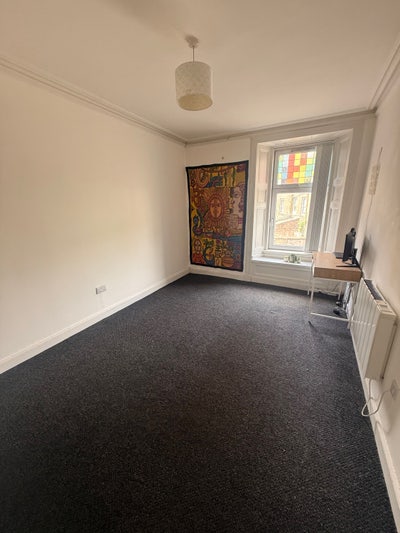Double Bedroom Near Baxter Park Main Photo