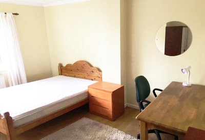 Rooms to Rent in Beeston 4 Bedroom Student House Main Photo