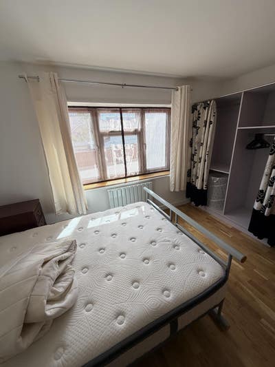 Single room Main Photo