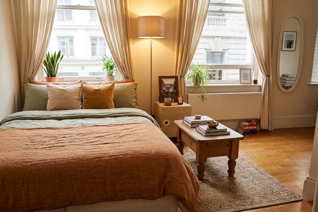 ✨ Luxury Living in the Heart of Covent Garden – 2  Main Photo