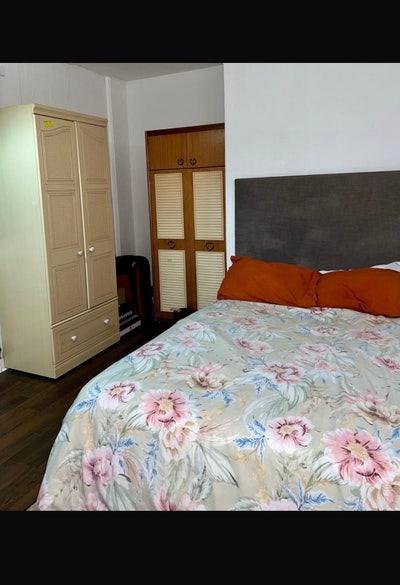 One fully furnished double bedroom available Main Photo
