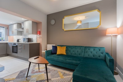 Cosy BT6 Room in Modern HMO - Available 1st June! Main Photo