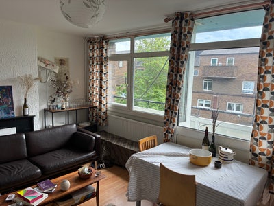 Beautiful room on Colombia Road  Main Photo