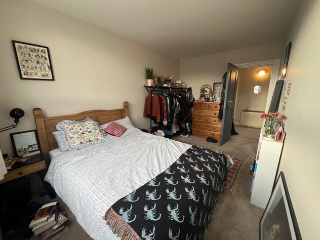 Room in Bethnal Green - 5 mins from Central line Main Photo