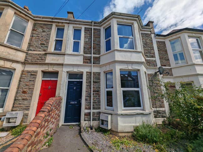 Spare Room in the Ashley Down | Near G Road Main Photo