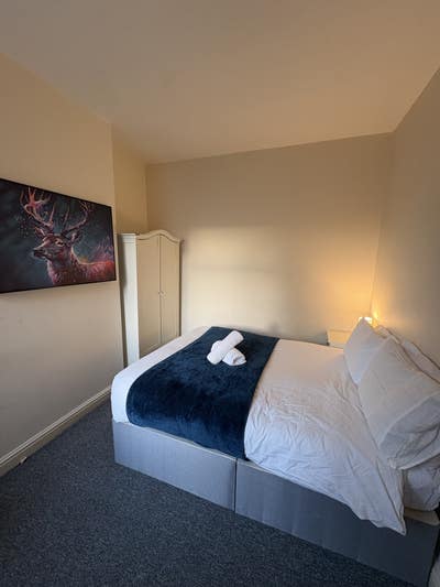 Double Private Rooms- Near NEC, Heartland Hospital Main Photo