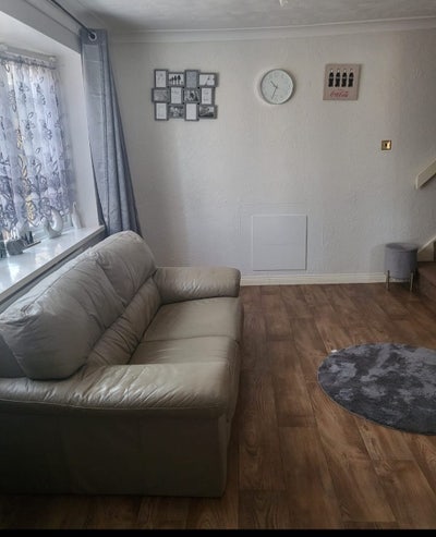 1 bedroom house in chatham to rent ME5 area  Main Photo