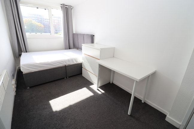 New rooms in Holloway Road N7 to move ASAP Main Photo
