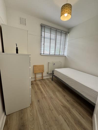 Cosy single room, friendly flat Shepherd's Bush Main Photo