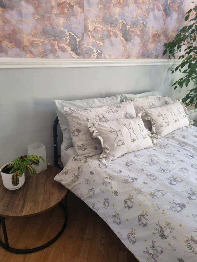 1 Beautifully Decorated Spacious Single Room Main Photo