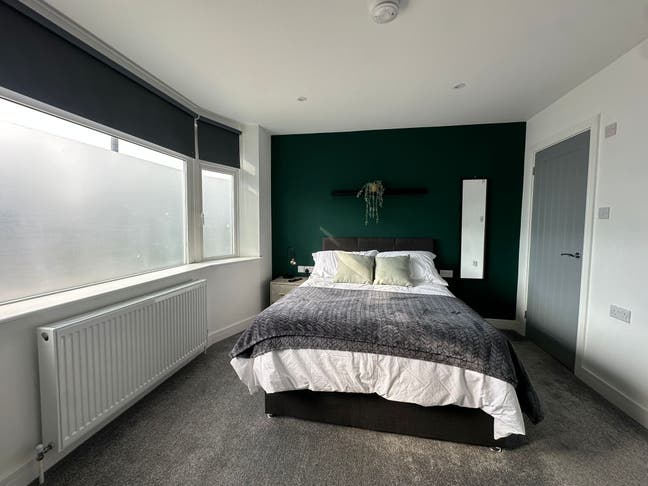 Large Ensuite Room Available in Fareham  Main Photo