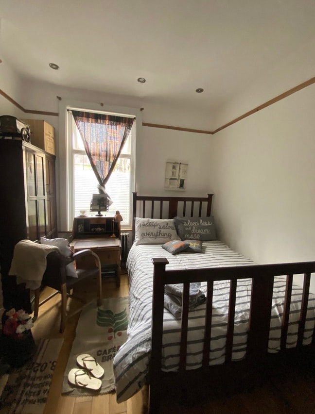 Room to rent Herne Hill Main Photo