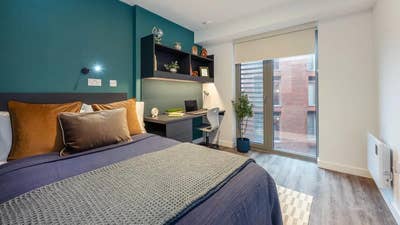 Student Tenancy Takeover - Deluxe Ensuite Main Photo