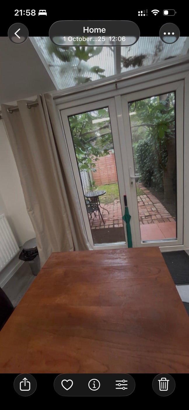 Very rare! 1 bed room garden Flat!  Main Photo