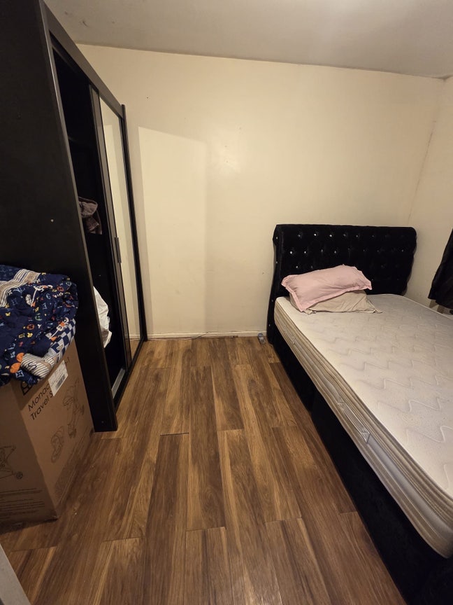 Double room Available  Main Photo