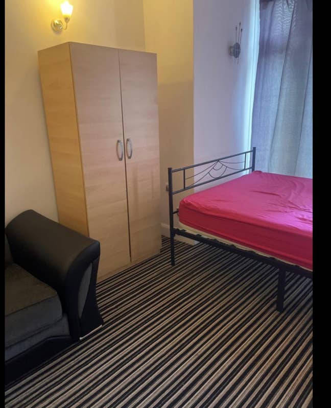 Large double Room to rent in Ilford  Main Photo