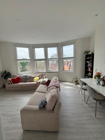 Cute room in Muswell Hill  Main Photo