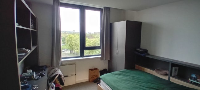 Room in private student halls, St James Road Main Photo